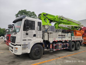 如何選擇攪拌天泵車一體機廠家及35米攪拌泵車價格分析